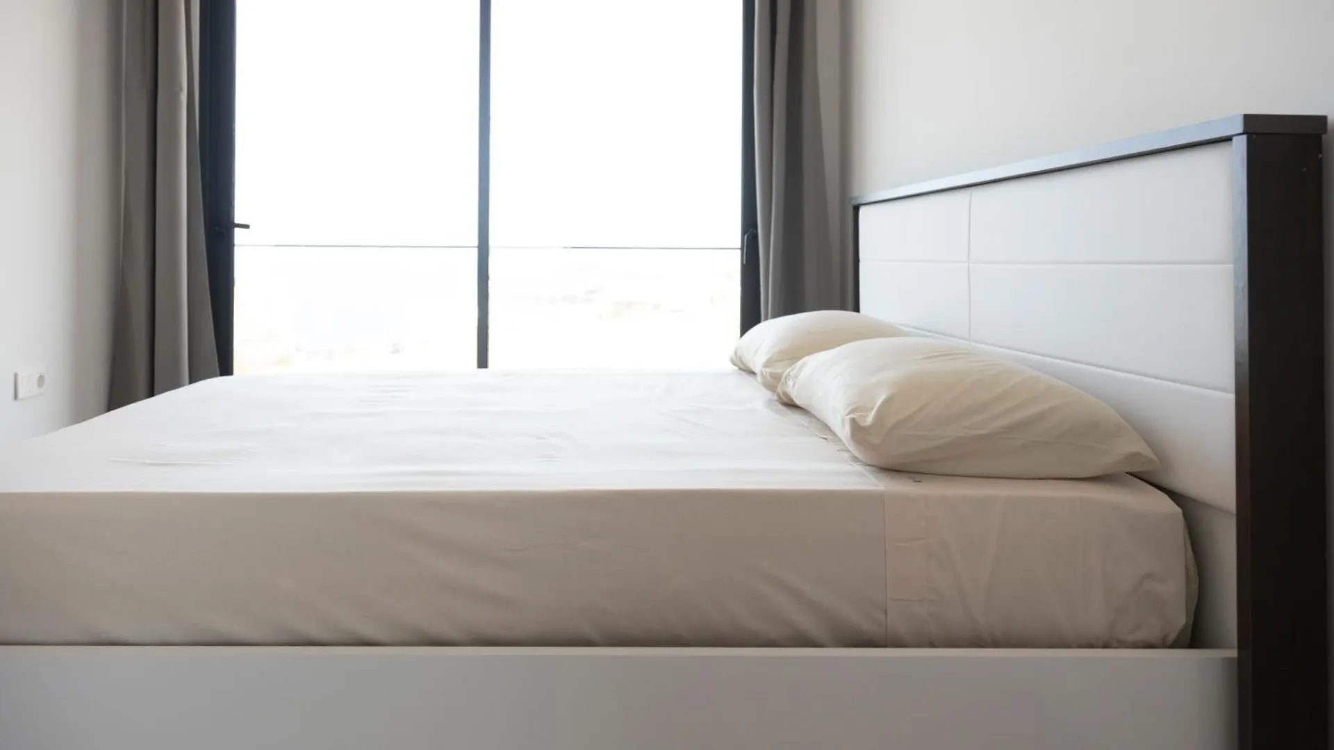 Lux 3-Br: Panoramic Sea View & Rooftop Pool Praia Apartman